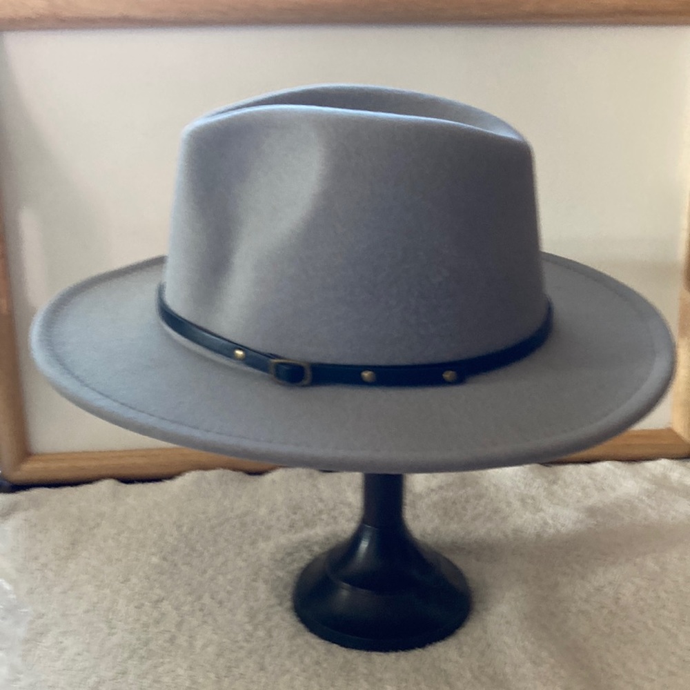 Grey Fedora women’s